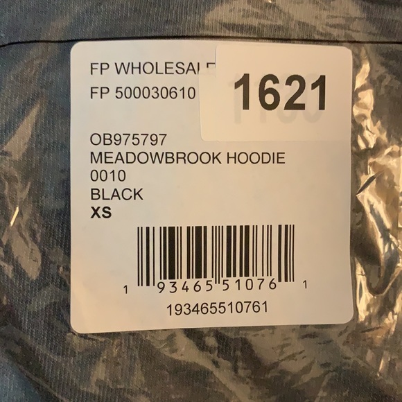 SOLD OUT——-Free People Movement Meadowbrook Sleeveless Hoodie - Picture 6 of 6